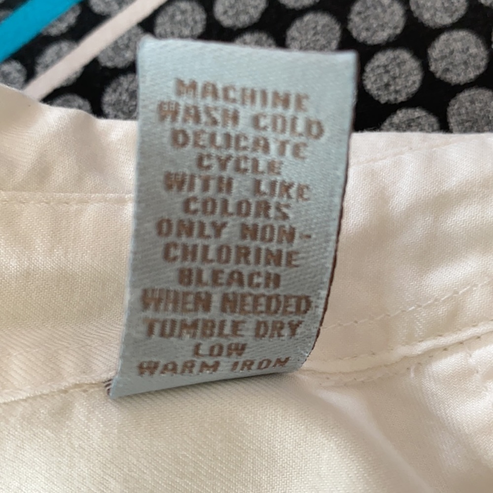 White button down blouse - Picture 13 of 14
